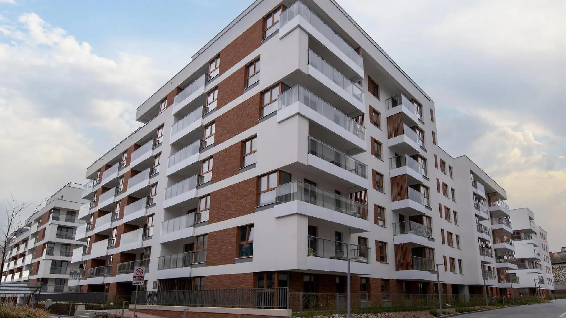 Gdansk Siedlce Apt - Parking & Balcony - By Rentujemy Apartment