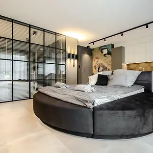  Apartment Flaming
